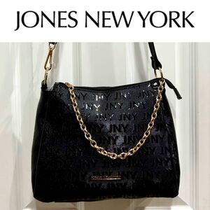 JONES NEW YORK - NWOT "Mabel" Signature Faux Leather Crossbody/Gold Chain Detail